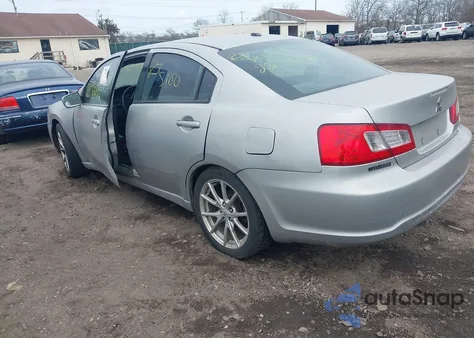 2011 Mitsubishi Galant Es/Se z USA, uszkodzony, nr VIN 4A32B3FF3BE008970